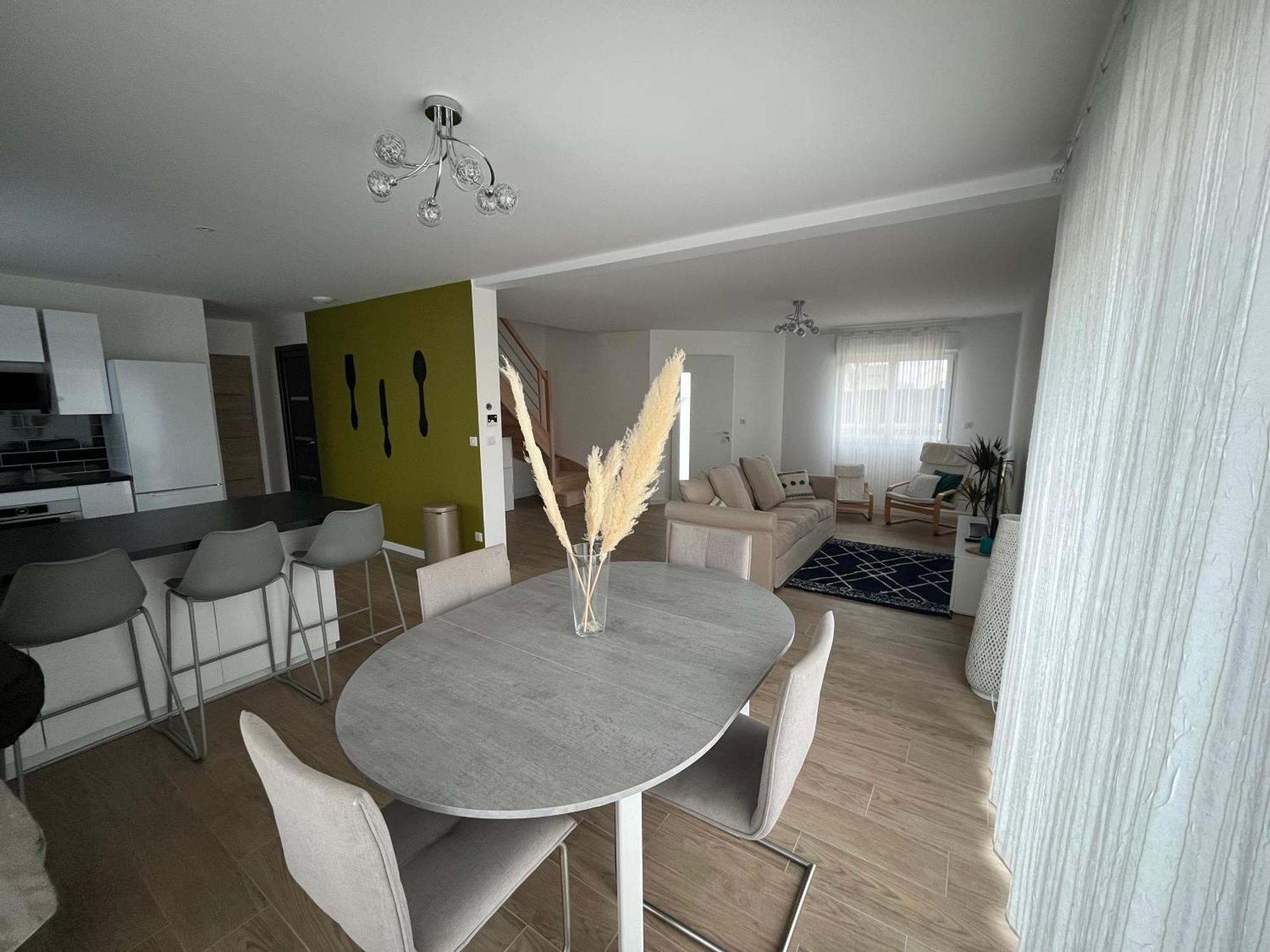 Superbe Maison Avec Jardin Bezannes Eksteriør billede
