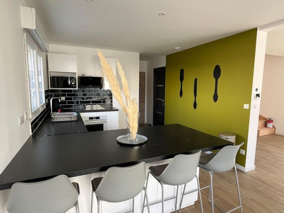 Superbe Maison Avec Jardin Bezannes Eksteriør billede
